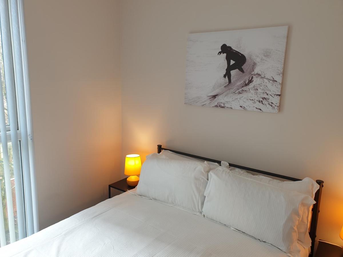 Birmingham Ruby, 2 Bedroom Apartment ภายนอก รูปภาพ